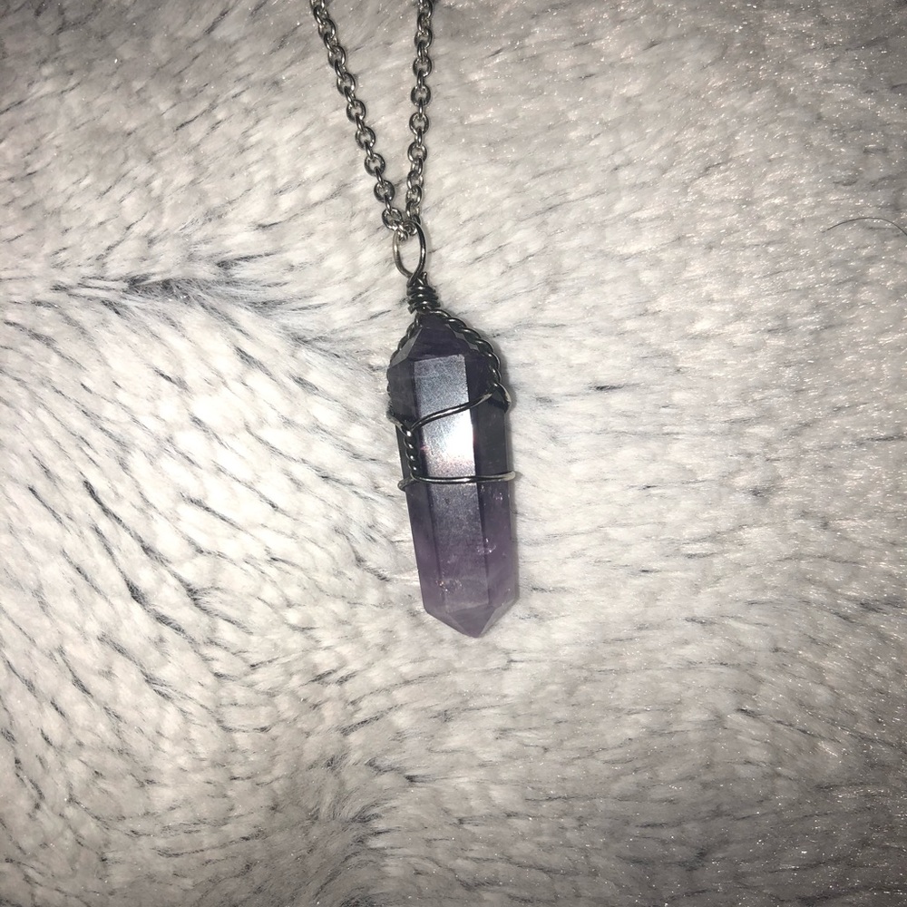 Necklace - Picture 2 of 3
